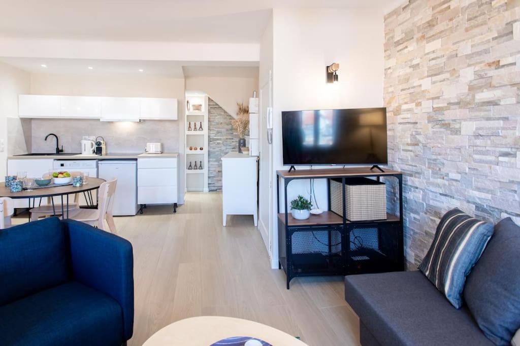 L16 Suite Malonat Vieux Nice 1 Min Mer/ 2 Chbres & Ac Buitenkant foto